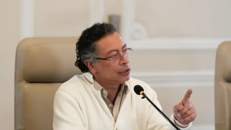 Gustavo Petro denuncia ataques mediáticos: “Me han matado como 17 veces durante mi gobierno”