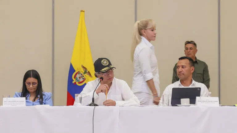 Gobierno refuerza seguridad de precandidatos presidenciales tras atentado contra Miguel Uribe