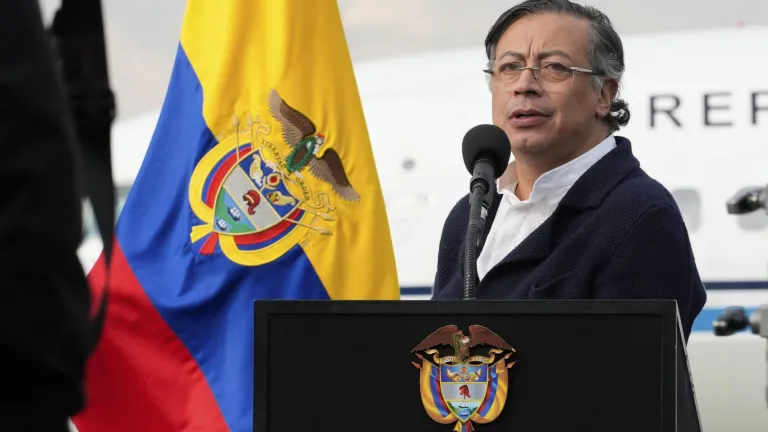 Presidente Petro: expulsa la delegación diplomática israelí