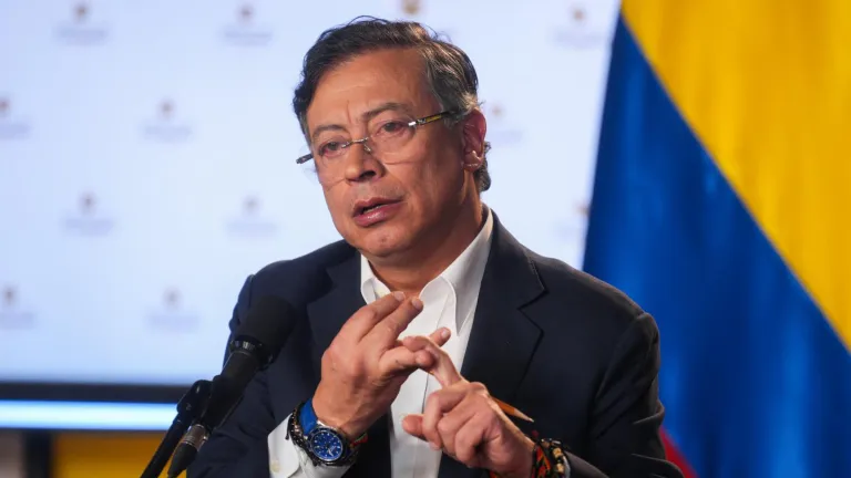 Petro responde a críticas por Asamble Nacional Constituyente