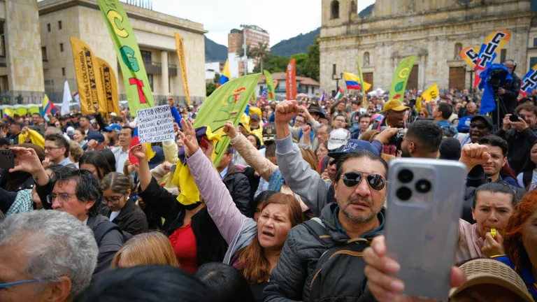 Marchas por salario mínimo vital: Horarios, puntos de encuentro y más