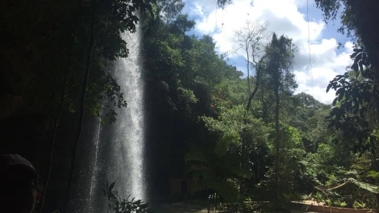 Charco azul, cascada en Mesetas, Meta