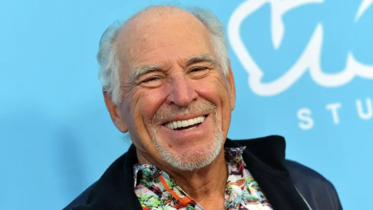  Jimmy Buffett