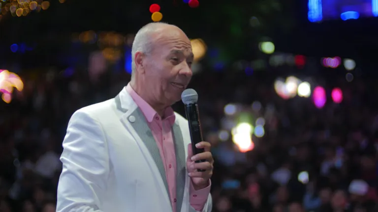 Luis Alberto Posada celebra sus 60 años