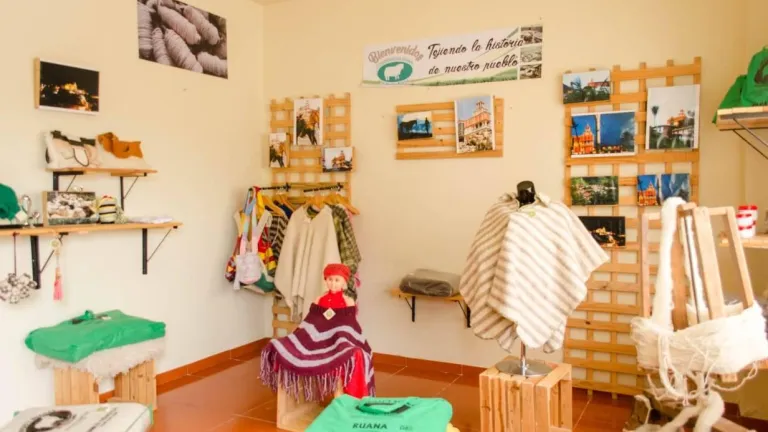 Marulanda, Caldas: producción de ruanas y cobijas