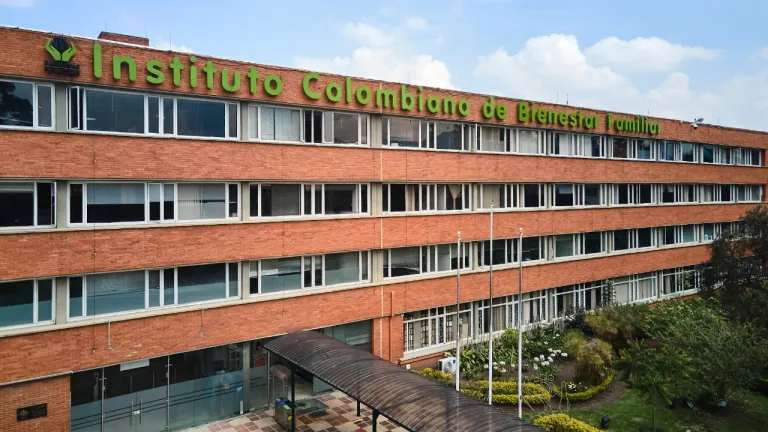 Retrasos en contratación del ICBF podría en riesgo a niños: Procuraduría
