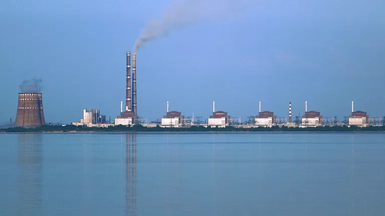 Incendio en central nuclear de Zaporiyia