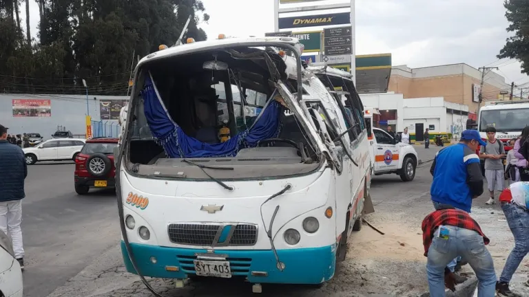  Accidente bus en Zipaquirá hoy: lesionados 