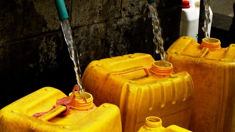 Agua