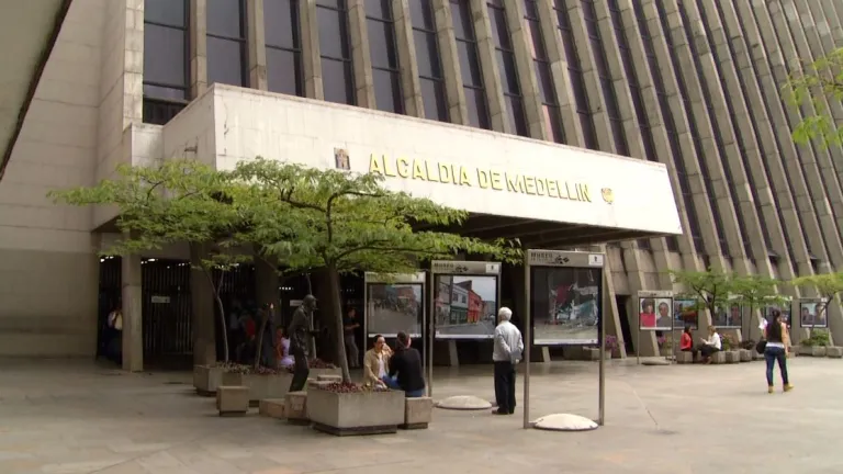 Investigan contratos de la Alcaldía de Medellín con Universidad Nacional y Telemedellín