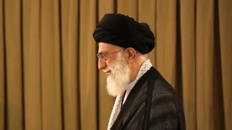 Quién sucederá a  Ali Jameneí