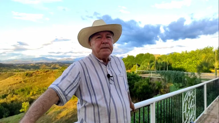 Álvaro Gasca: 50 años al servicio del teatro en el Huila