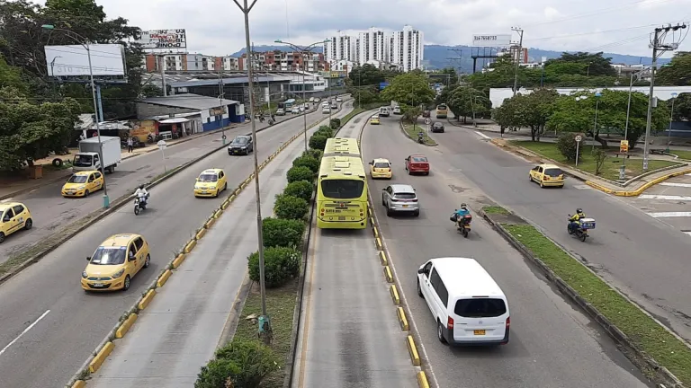 Reclaman falta de control de la autoridad ambiental al mitigar contaminación en el río Suratá