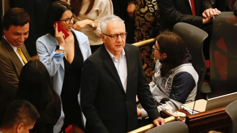 Aprueban tres artículos de reforma a la salud en Cámara de Representantes