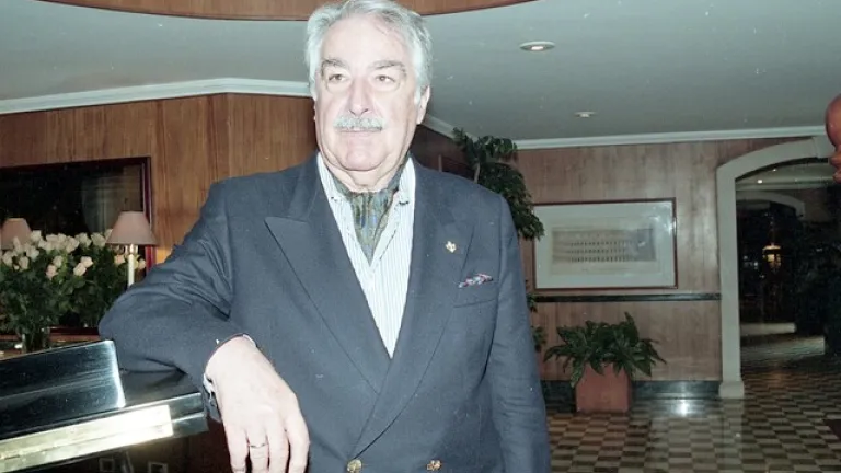 Se cumplen 100 años de nacimiento de Álvaro Mutis, marinero de tierra firme