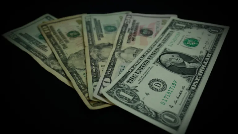 Precio del dólar en Colombia 