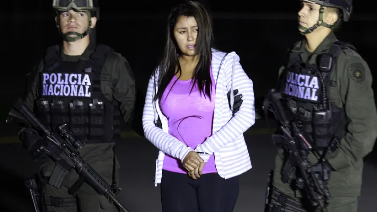 Alias La Negra 