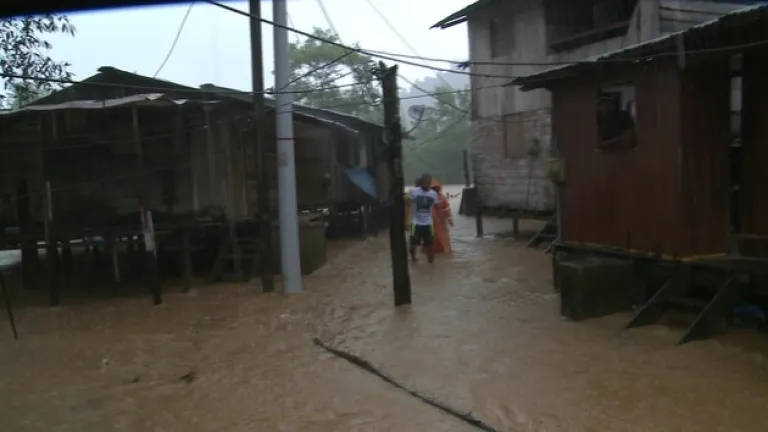 Creciente del Río Opogodó afectó al menos 50 viviendas del Chocó
