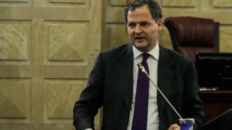 JEP citó a exministros de defensa y otros exfuncionarios por ‘falsos positivos’