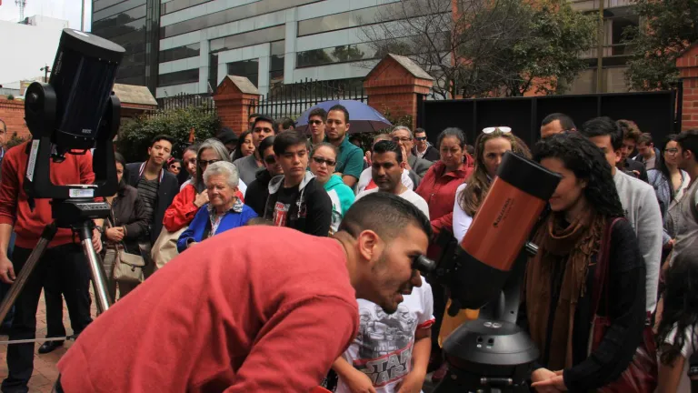 El Planetario de Bogotá tendrá 20 telescopios a disposición para ver el eclipse.