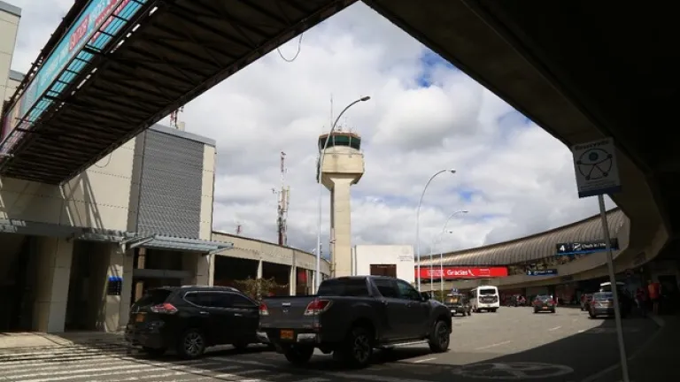 Tarjeta del Metro de Medellín servirá para pagar viajes al Aeropuerto