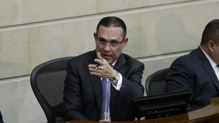 Partido Conservador radicó proyecto de ley para derogar decreto de porte de drogas