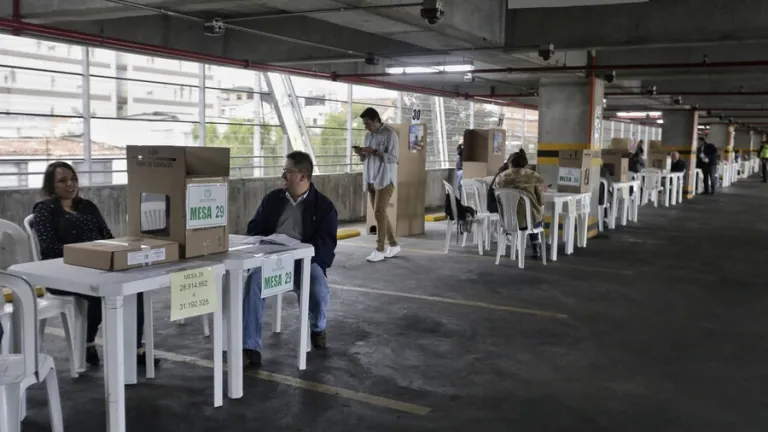 Los jurados de votación que incumplan tendrán duras sanciones