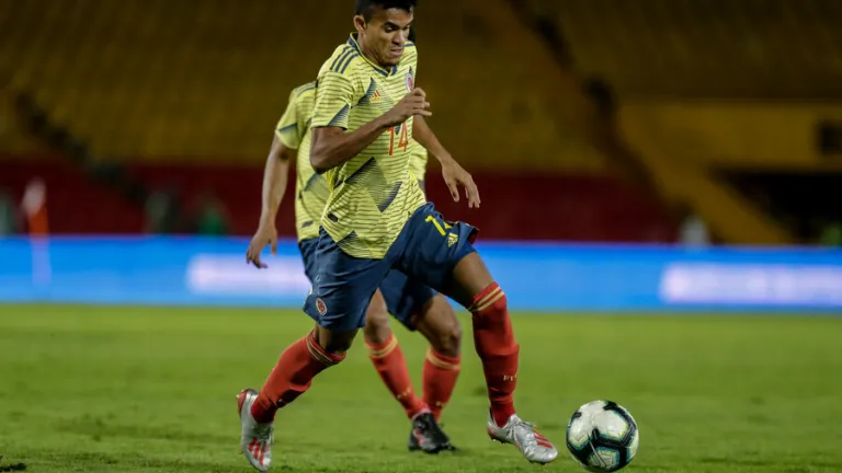 Luis Díaz encabeza lista de convocados.