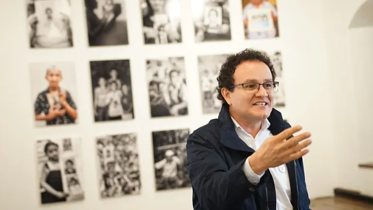 ¡Regresa 'El Testigo'! La exposición fotográfica de Jesús Abad Colorado