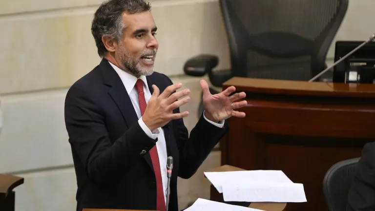 Escándalo de Fonade: Corte citó a senador Armando Benedetti a versión libre