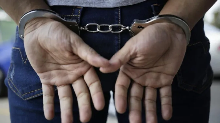 Ojitos Lindos, exjefe de las autodefensas, fue capturado en el Caribe 