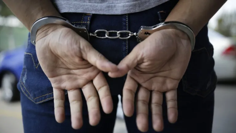 Legalizan captura de policías implicados en asesinato de tres jóvenes en Sucre