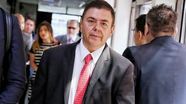 Luis Ignacio Lyons 