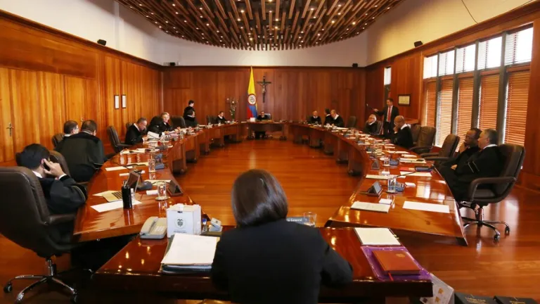 Diferencias entre la Corte Suprema y Constitucional