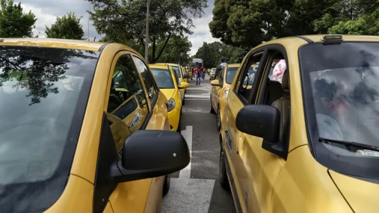 Así transcurrió el paro de taxistas en Bogotá: movilidad en Soacha