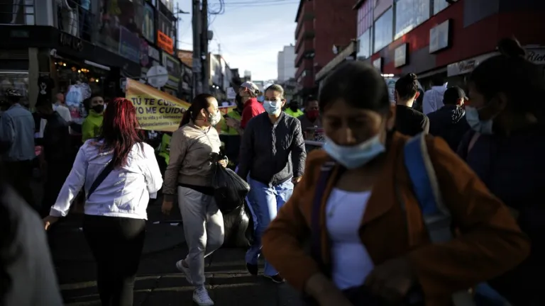Aumento de casos Covid-19 en Colombia 