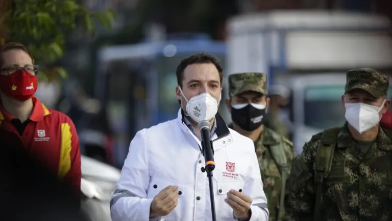 Luis Ernesto Gómez renunció a en la Alcaldía de Bogotá