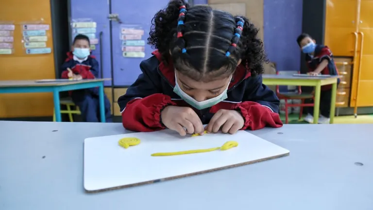 Uso de tapabocas en Colegios