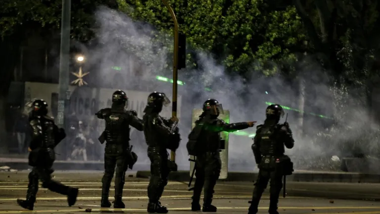 Protestas en Bogotá: ¿quién es la joven estadounidense detenida?