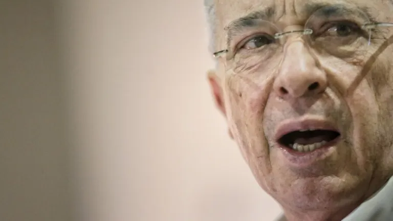 Álvaro Uribe 