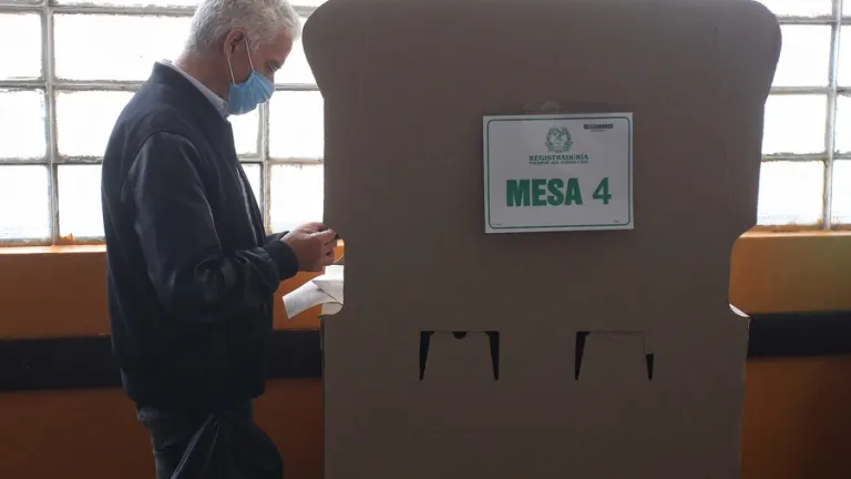 Elecciones 2022: al menos 290 municipios tienen riesgo alto, según Defensoría