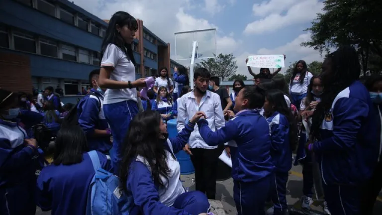 ¿Cuándo el bullying tiene consecuencias penales? Corte dejó en firme condena a un joven