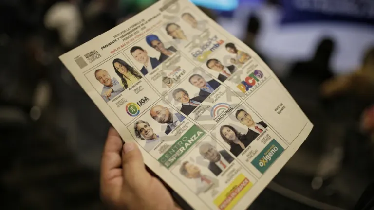 ¿cuánto dinero han gastado los candidatos en campaña?