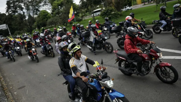 Restricción de parrillero en Bogotá