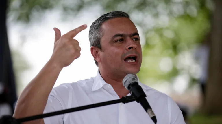 Juan Camilo Restrepo, alcalde (e) Medellín: Tribunal suspendió su designación 