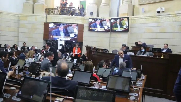 Plenaria del Senado discutió sobre convocatoria de candidatos a contralor
