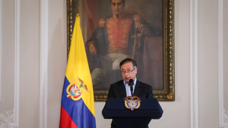 Petro pidió acelerar implementación del programa de gobierno