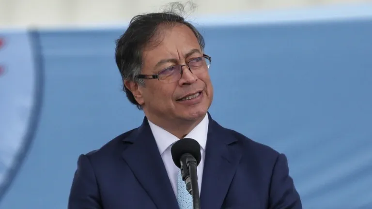 Petro se pronunció frente a la tasa de desempleo en el país en octubre