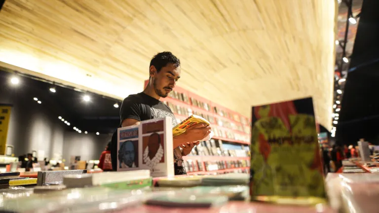 Librerías independientes.