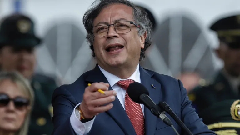Presidente Petro le respondió a la FLIP: libertad de prensa